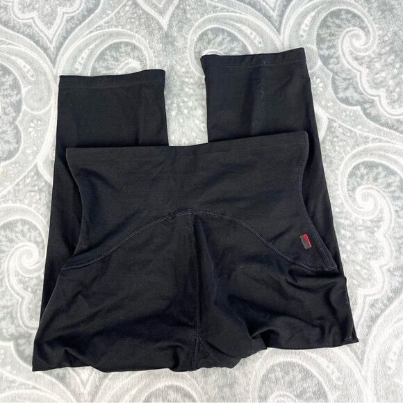 Spanx Active Cropped Leggings - Picture 5 of 5